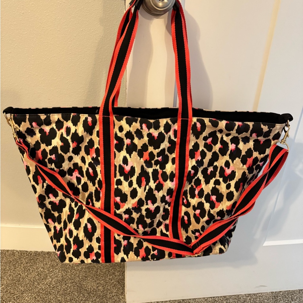 Victoria's Secret Leopard Print Tote Bag - Black and Pink - Picture 2 of 5